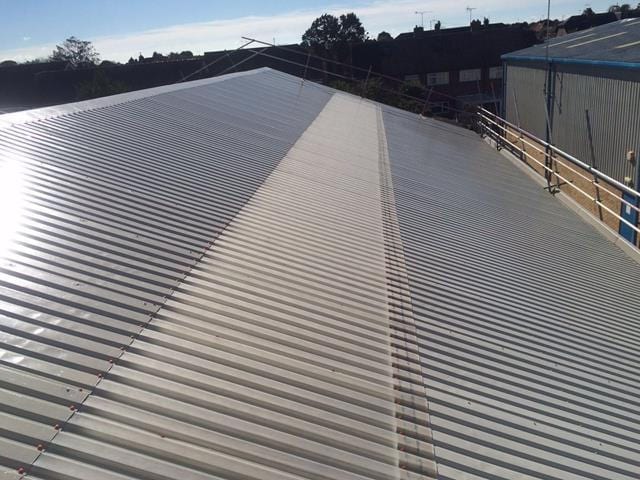 Isolamento de alumínio para telhados | Isotec
